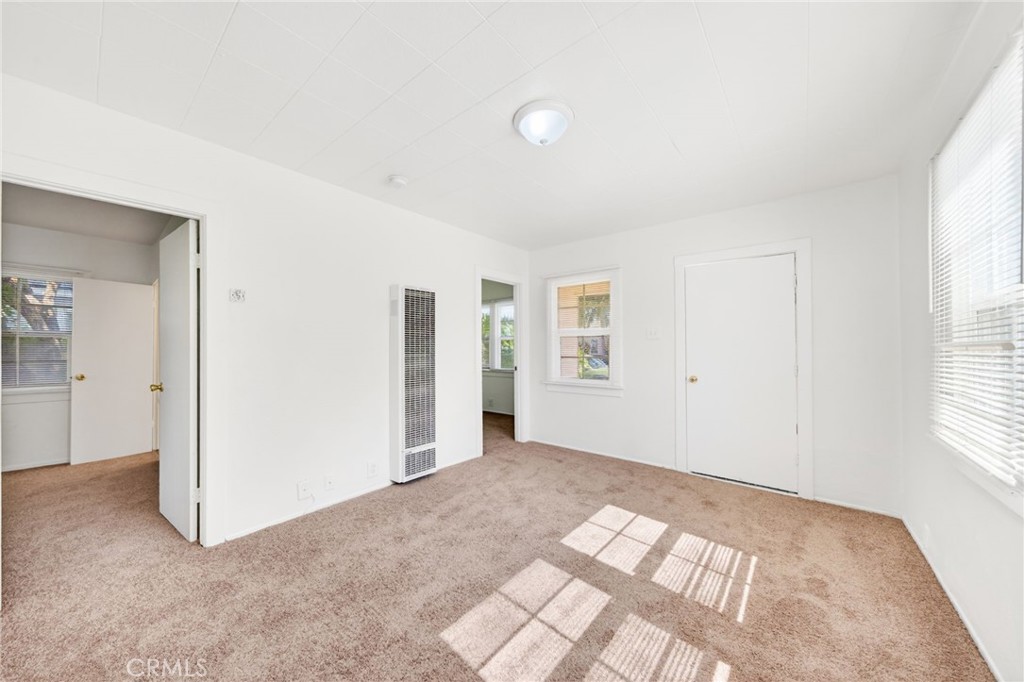 2624 E Jefferson
