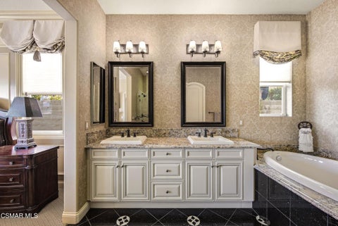 Tiny photo for 1537 Estuary Way, Oxnard, CA 93035 (MLS # 226004814)