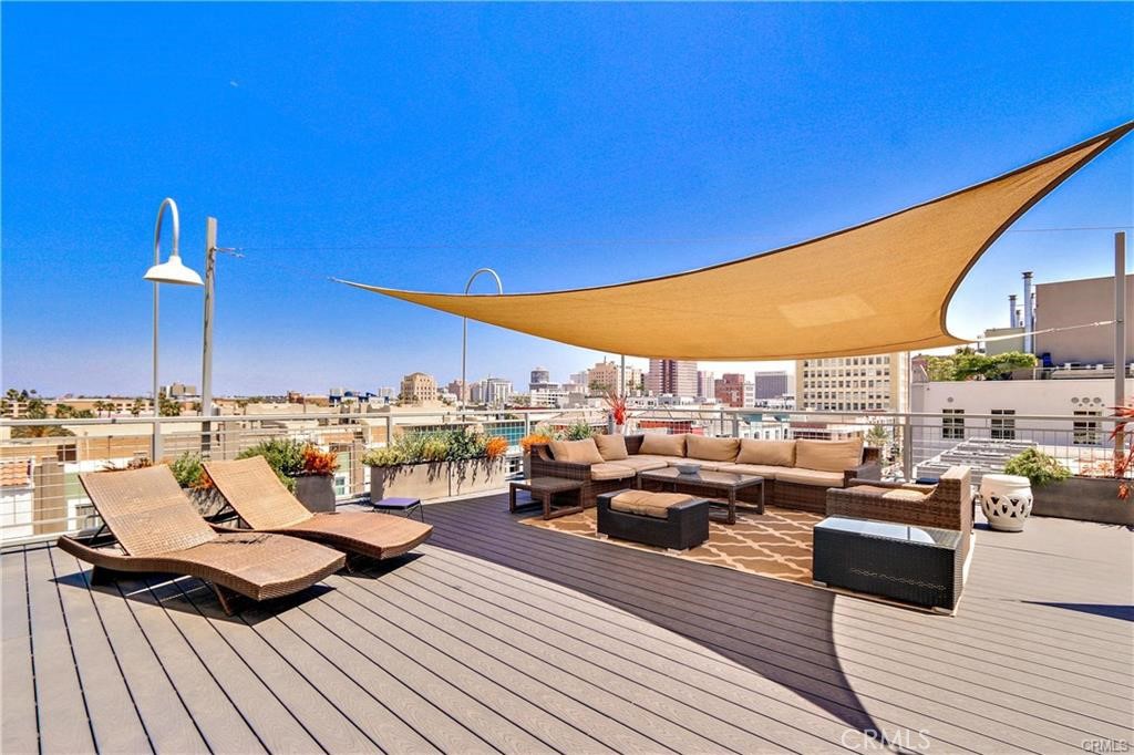 Downtown (DT) - Residential Lease