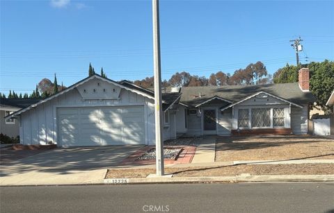 12725 Martha Ann Drive Los Alamitos CA 90720