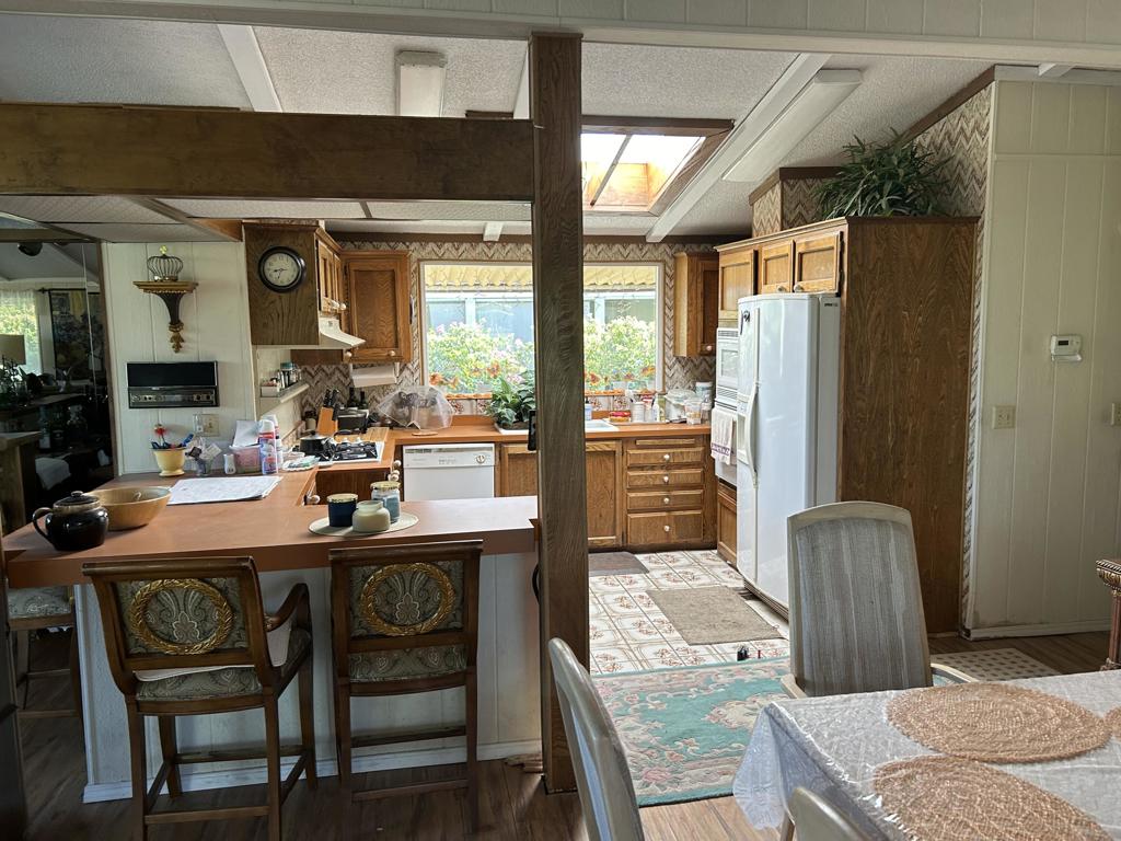 Suncrest Country Clb - Manufactured In Park