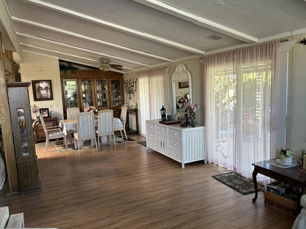 Suncrest Country Clb - Manufactured In Park