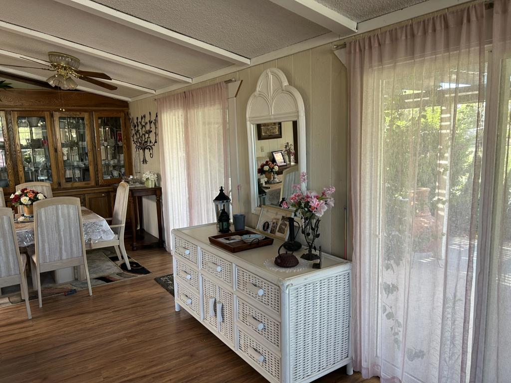 Suncrest Country Clb - Manufactured In Park