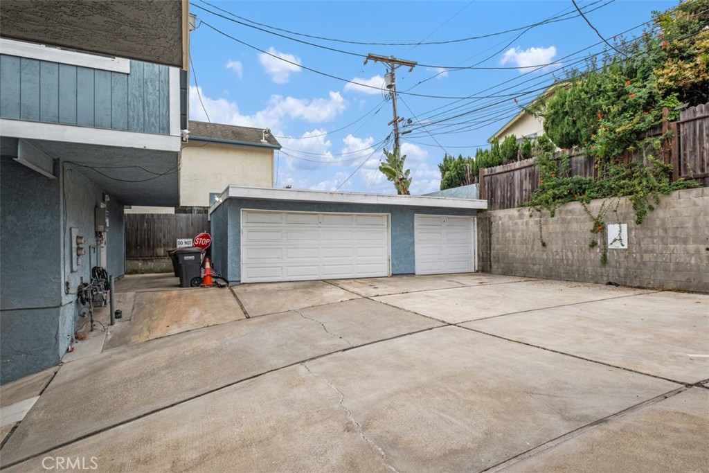 34055 Silver Lantern Street