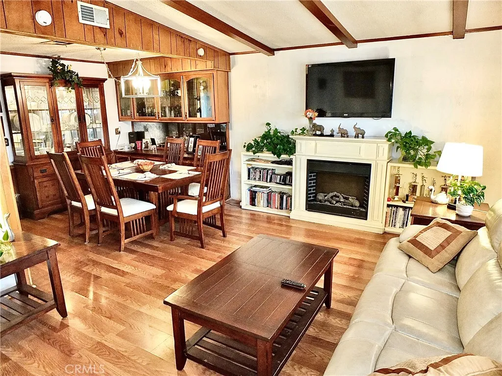 Rancho Dominguez, California 90220, United States, 2 Bedrooms Bedrooms, ,2 BathroomsBathrooms,Residential,Active,226760