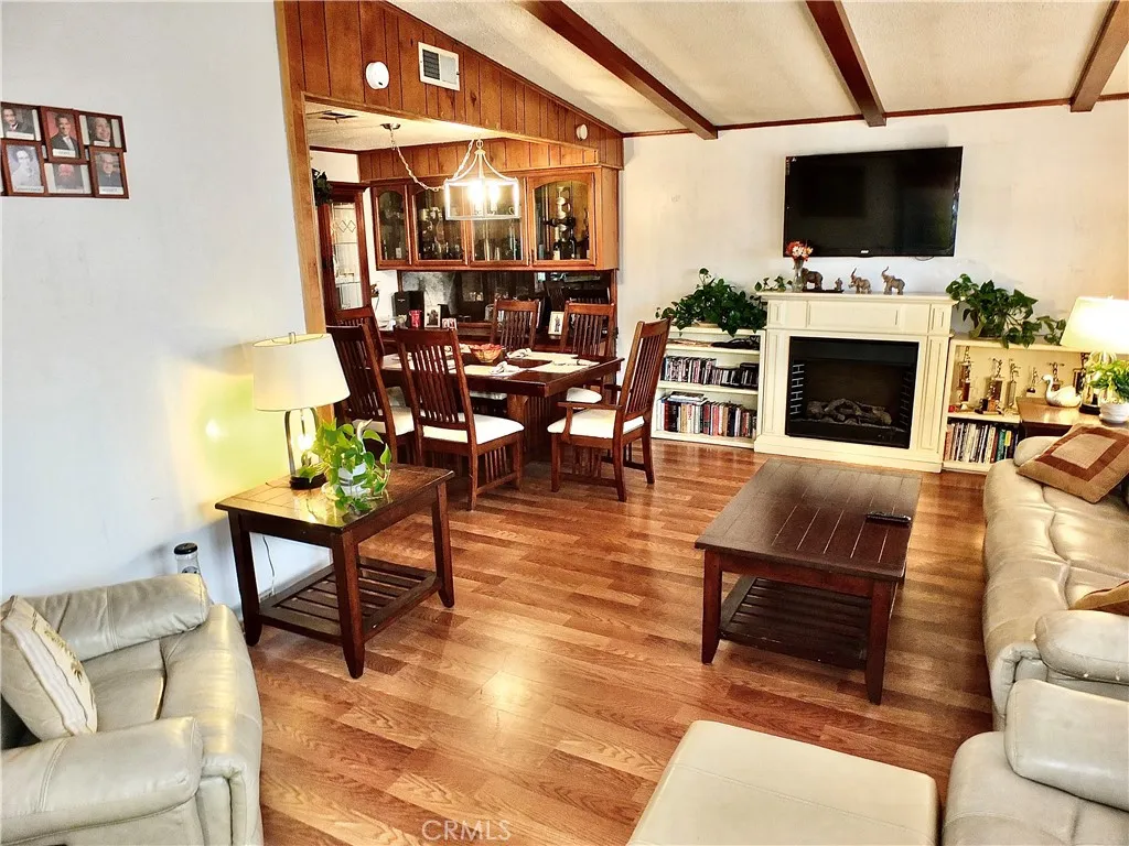 Rancho Dominguez, California 90220, United States, 2 Bedrooms Bedrooms, ,2 BathroomsBathrooms,Residential,Active,226760