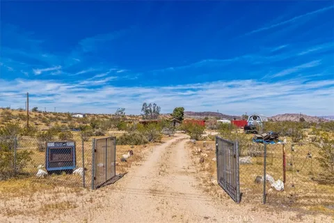 1022 Chuckawalla Road, Landers, CA 92285 - MLS#: JT26066683