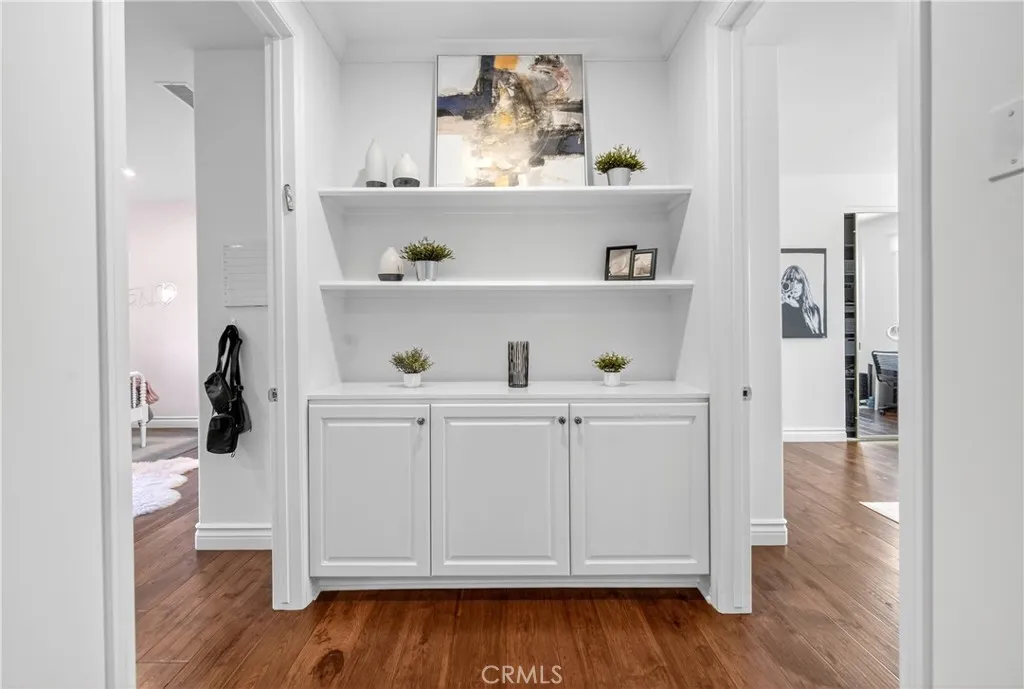 Calabasas, California 91302, United States, 5 Bedrooms Bedrooms, ,5 BathroomsBathrooms,Residential,Active,241672