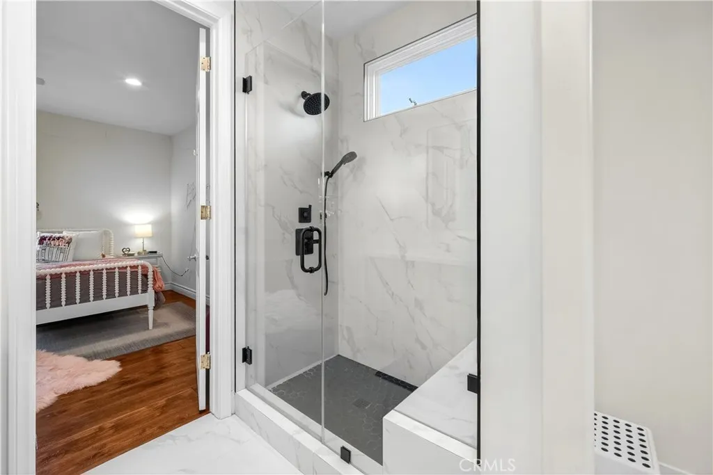 Calabasas, California 91302, United States, 5 Bedrooms Bedrooms, ,5 BathroomsBathrooms,Residential,Active,241672