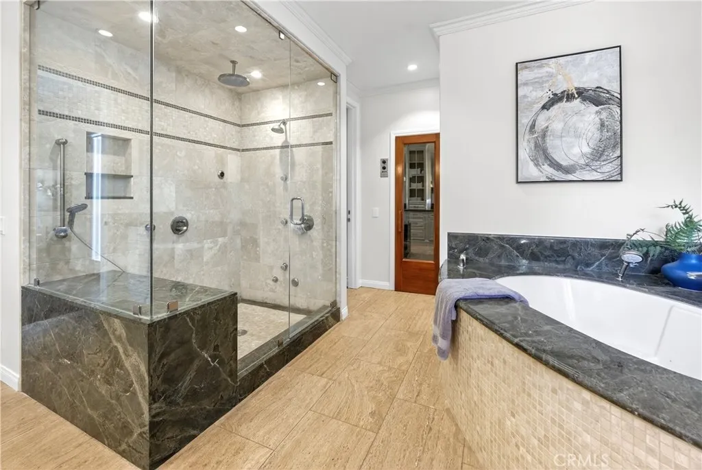 Calabasas, California 91302, United States, 5 Bedrooms Bedrooms, ,5 BathroomsBathrooms,Residential,Active,241672