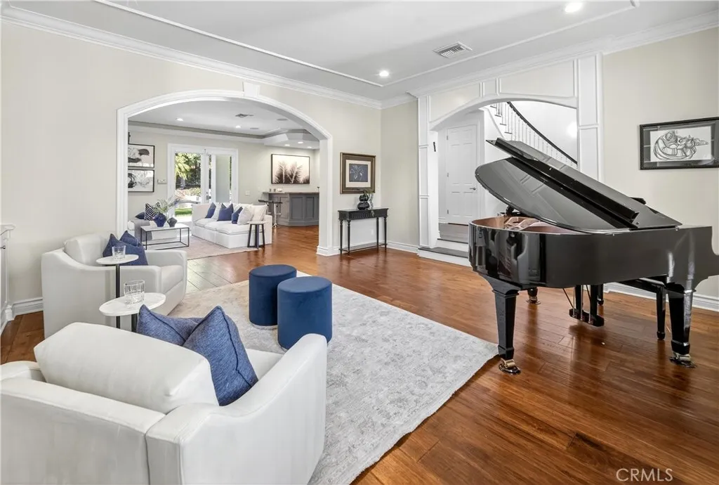 Calabasas, California 91302, United States, 5 Bedrooms Bedrooms, ,5 BathroomsBathrooms,Residential,Active,241672