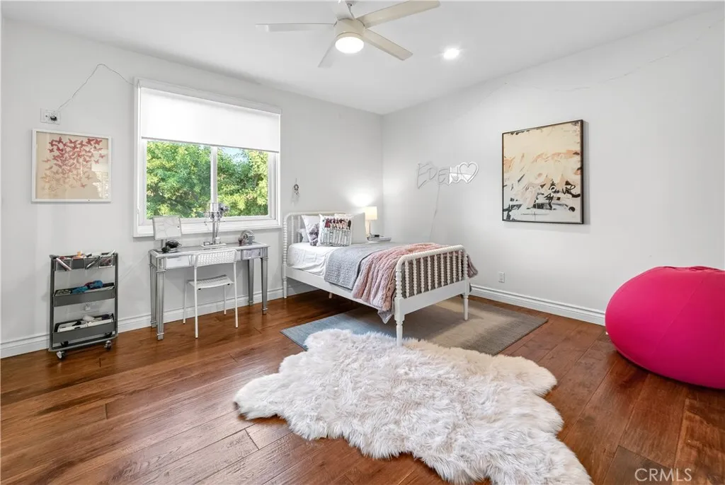 Calabasas, California 91302, United States, 5 Bedrooms Bedrooms, ,5 BathroomsBathrooms,Residential,Active,241672