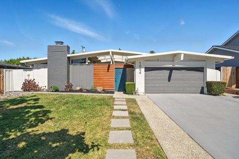 1064 Wunderlich Drive San Jose CA 95129