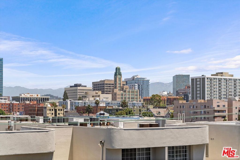 listing image 130722091660181760698