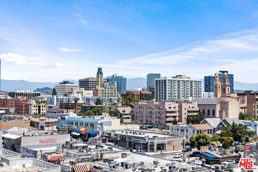 listing image 130723120023675732219