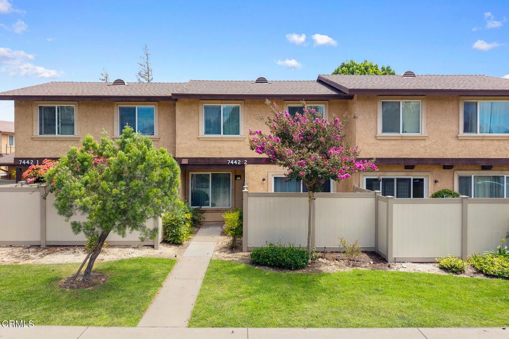 7442 Shadyglade Avenue 2, Los Angeles CA 91605