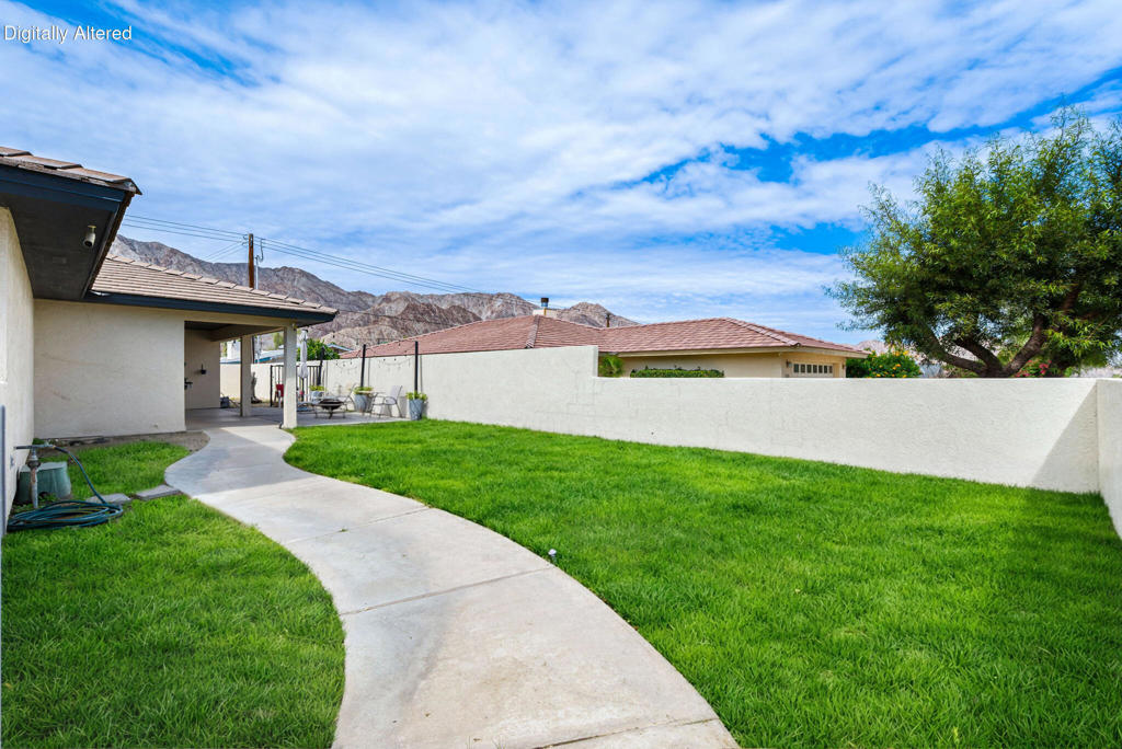 53185 Eisenhower Drive