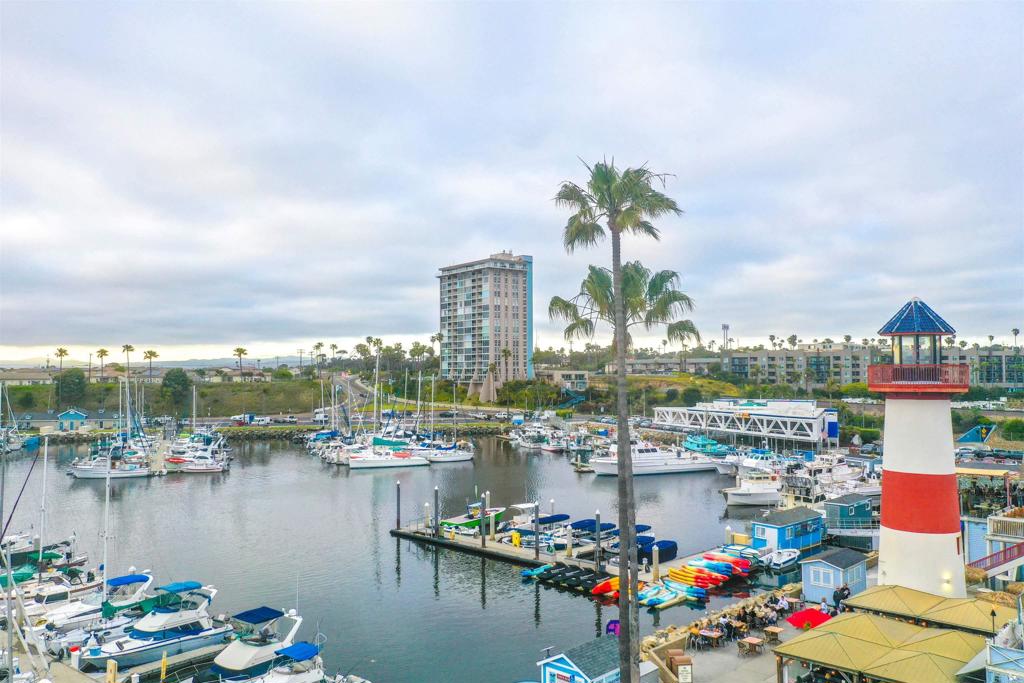 1200 N Harbor Drive 15B