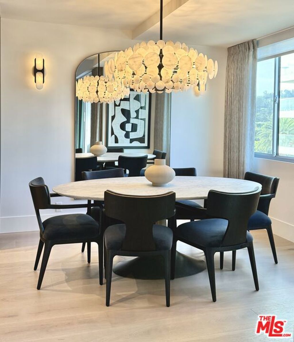 Photo of 818 N Doheny Drive #901, West Hollywood, CA 90069 (MLS # 25607795)