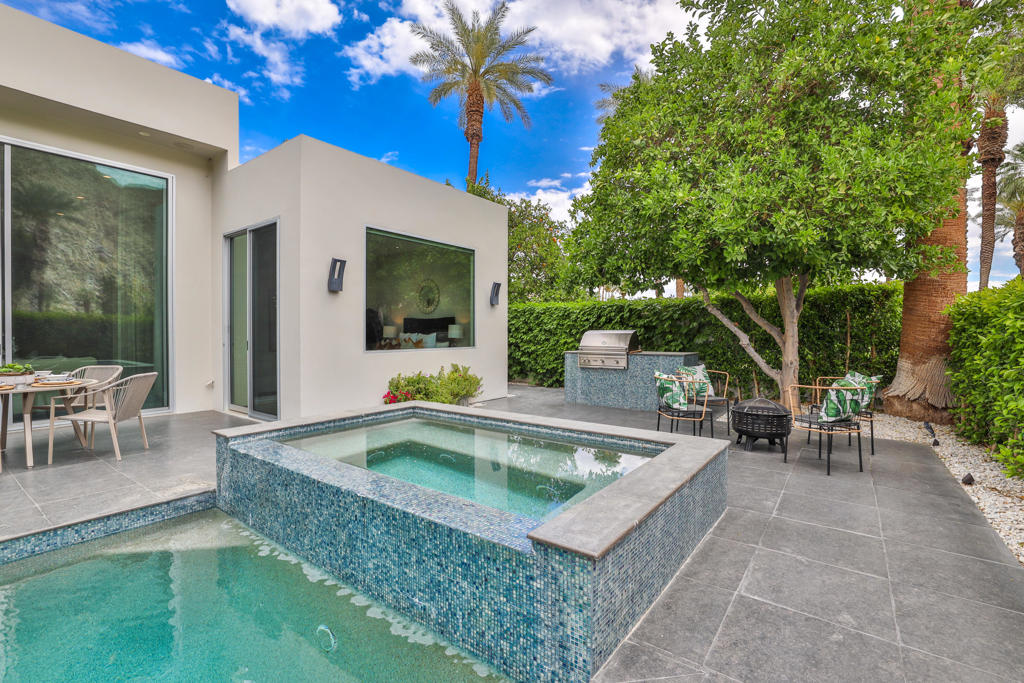 Indian Wells C.C. - Residential