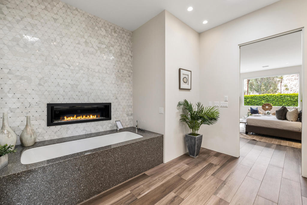 Indian Wells C.C. - Residential