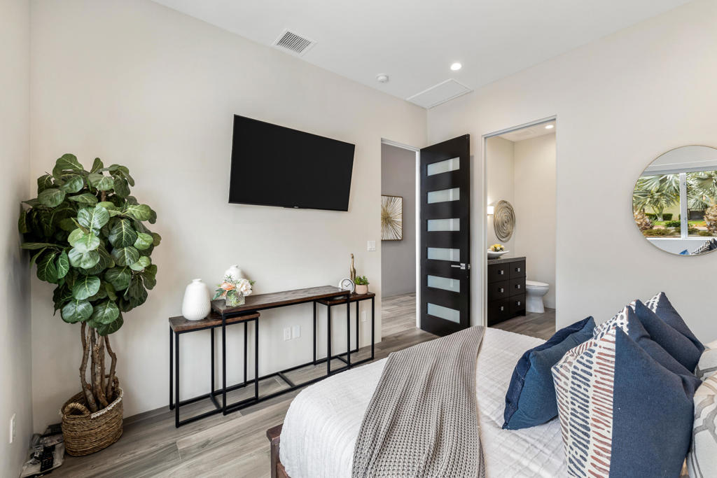 Indian Wells C.C. - Residential