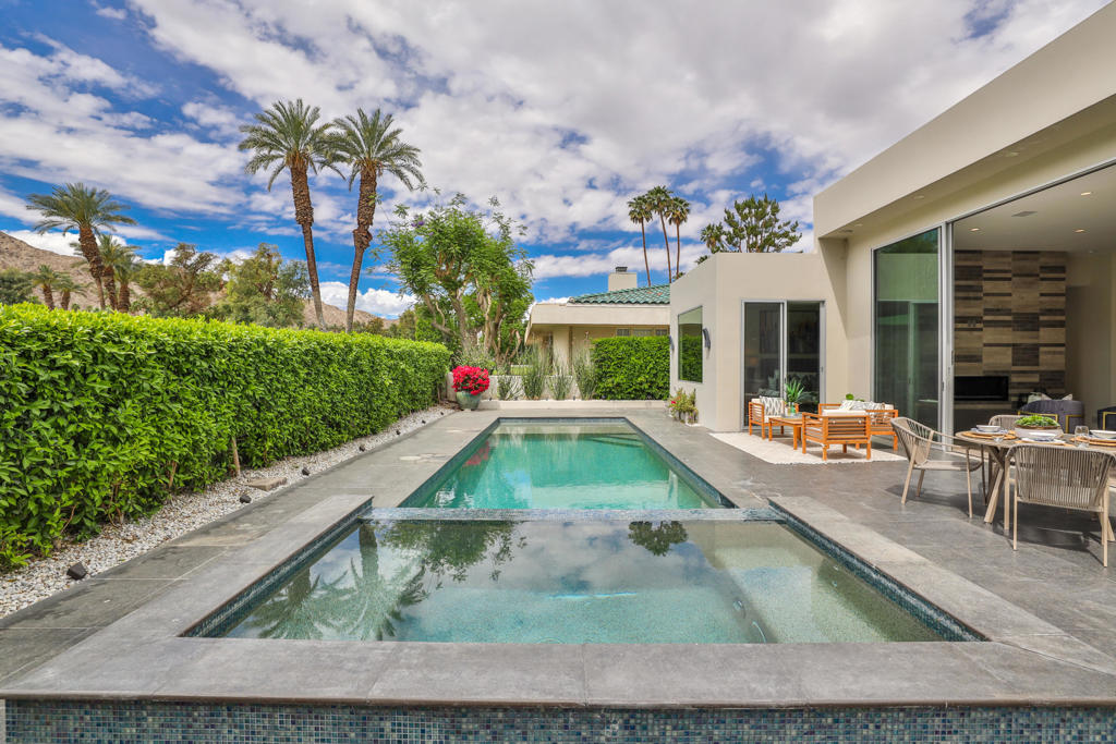 Indian Wells C.C. - Residential