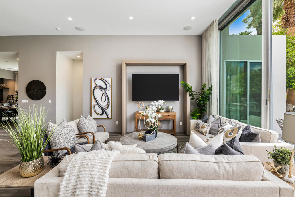 Indian Wells C.C. - Residential