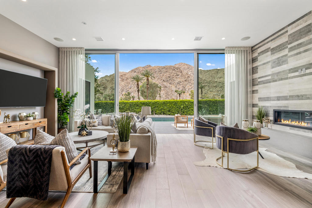 Indian Wells C.C. - Residential