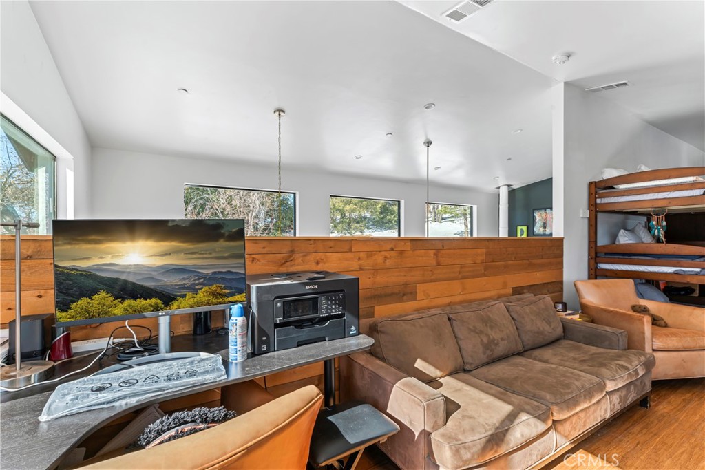 Green Valley Lake (GVLK) - Residential