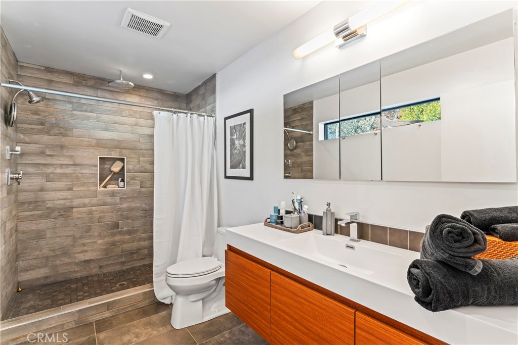 Green Valley Lake (GVLK) - Residential