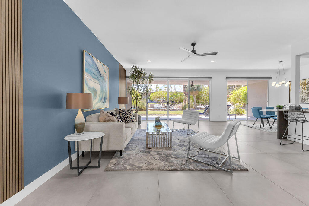 469 E Mariposa Drive