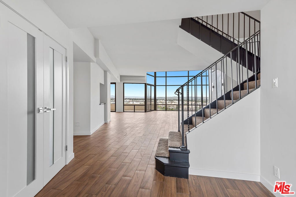 4337 Marina City Drive PH42