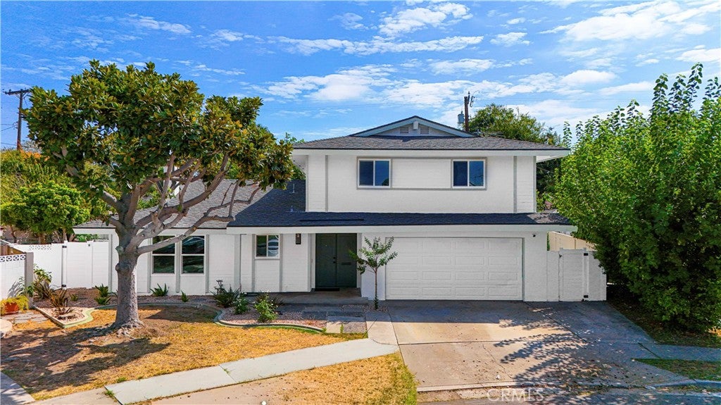 1243 E Live Oak Court
