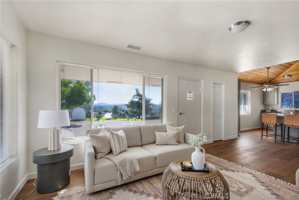 9874 Chocolate Summit