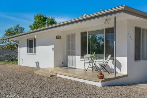 Photo of 9874 Chocolate Summit Dr, El Cajon, CA 92021 (MLS # SW26014095)