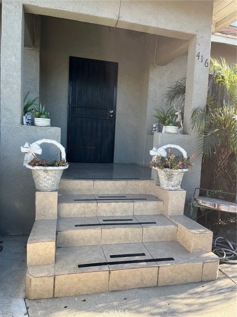 416 E 31st Street, Los Angeles CA 90011