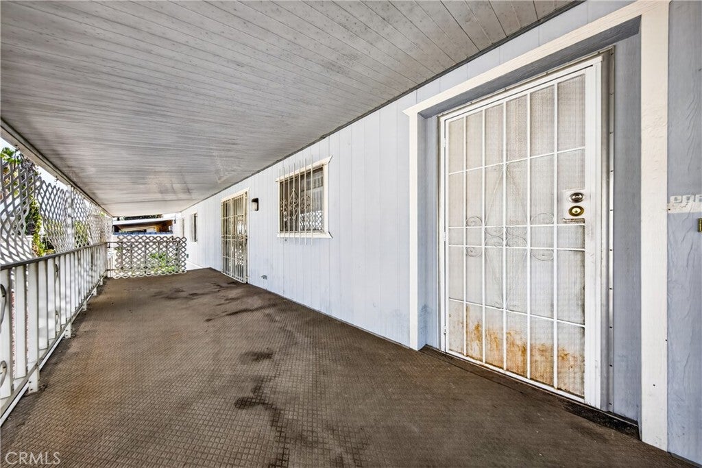 1525 W Oakland Avenue 57