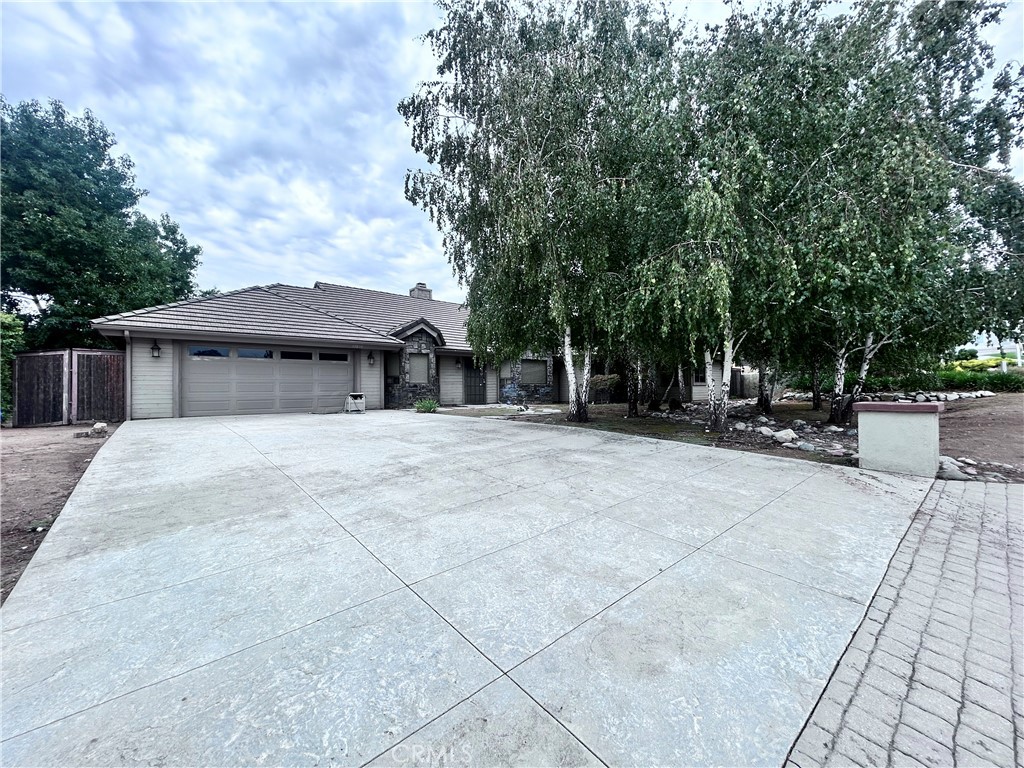 13054 Oak Crest Drive