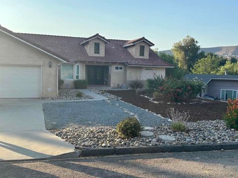Photo of 16134 Watt Way Way, Ramona, CA 92065 (MLS # 250045682SD)