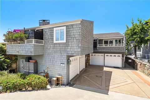 Photo of 260 Arch ST, Laguna Beach, CA 92651 (MLS # LG26108367)