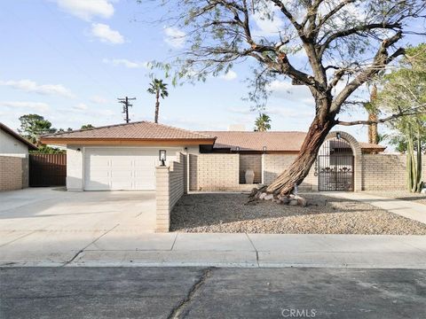 Photo of 3190 E Vincentia Road, Palm Springs, CA 92262 (MLS # OC25151818) Photo of 3190 E Vincentia Road, Palm Springs, CA 92262 (MLS # OC25151818)