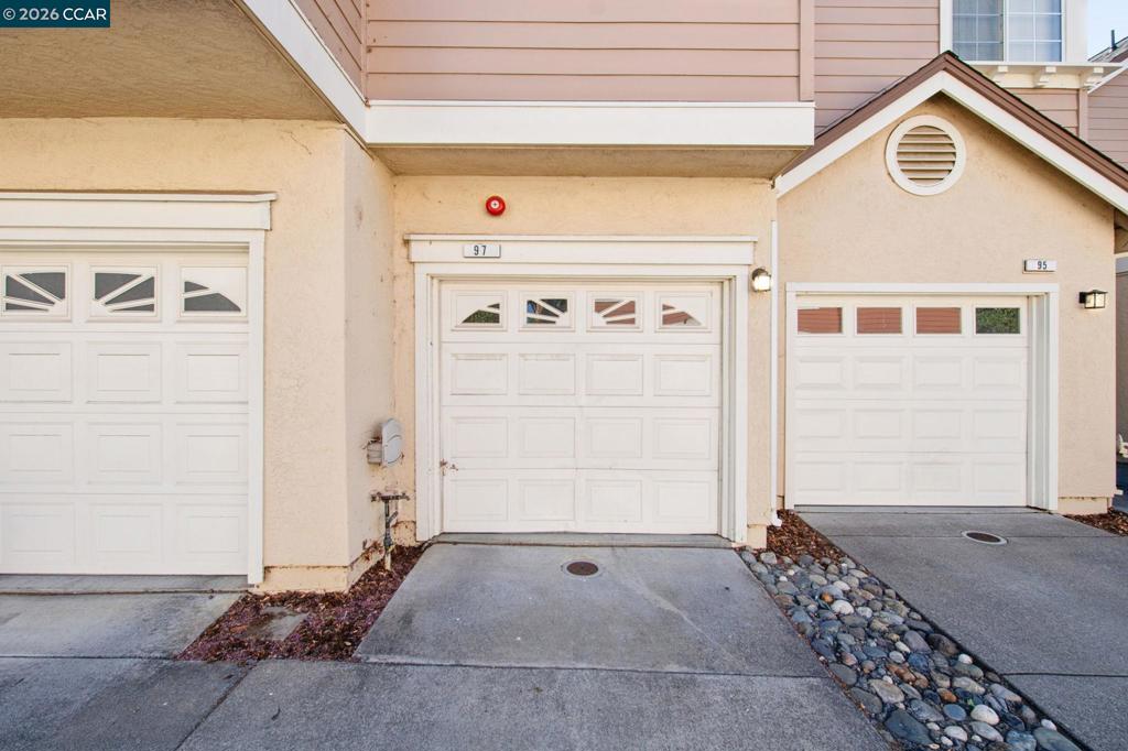 97 Manchester Dr