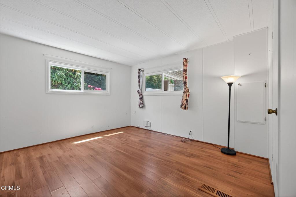 Camarillo Springs MHP - 3883 - Residential