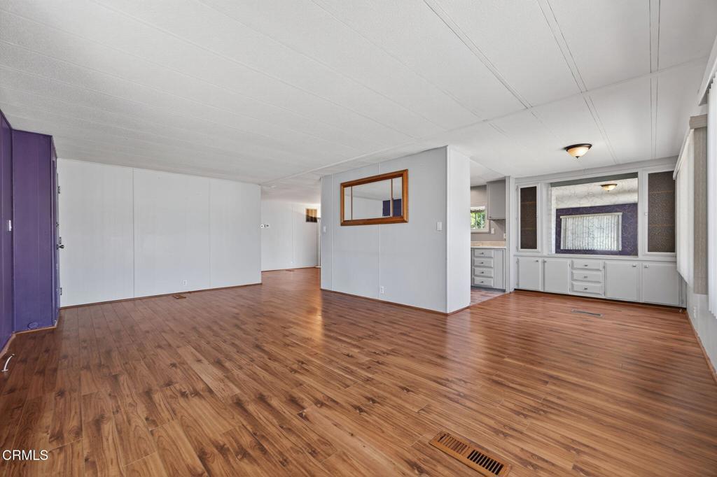 Camarillo Springs MHP - 3883 - Residential