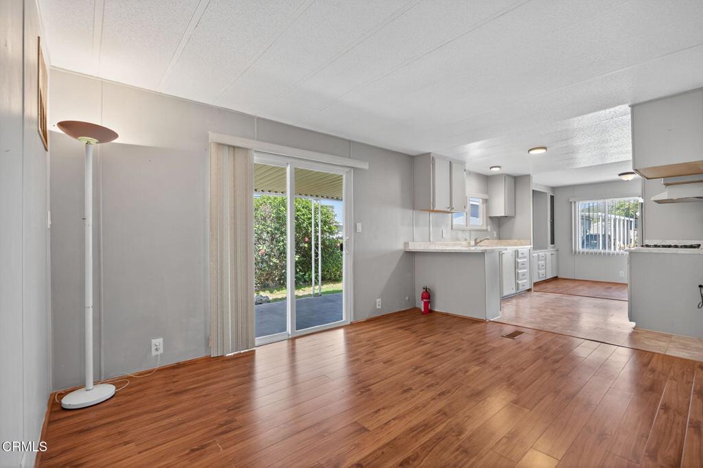 Camarillo Springs MHP - 3883 - Residential