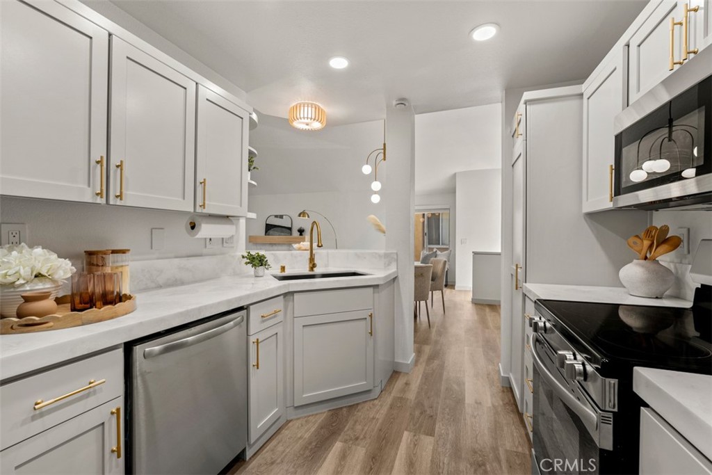 Oxford Court (OC) - Residential