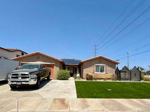 Photo of 798 Abelia Ln LN, Perris, CA 92571 (MLS # 260019234SD)