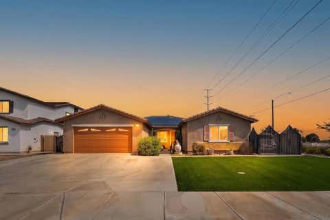 Photo of 798 Abelia Ln LN, Perris, CA 92571 (MLS # 260019234SD)