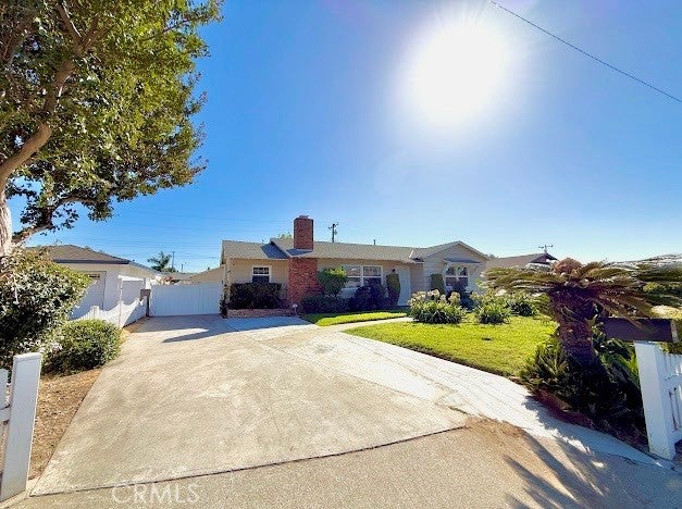 1816 W Lighthall
